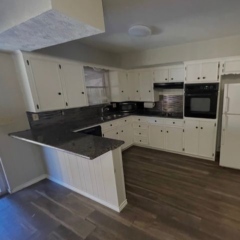 6241 Rincon Way, Dallas, TX 75214