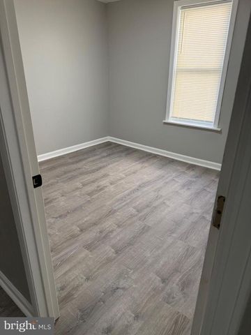 13 N 21ST ST, Camden, NJ 08105