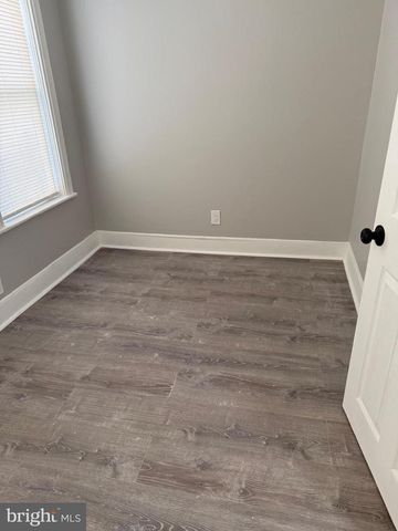 13 N 21ST ST, Camden, NJ 08105