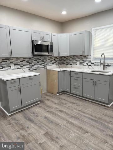 13 N 21ST ST, Camden, NJ 08105