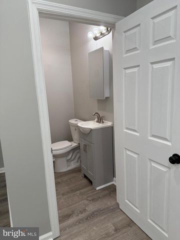 13 N 21ST ST, Camden, NJ 08105