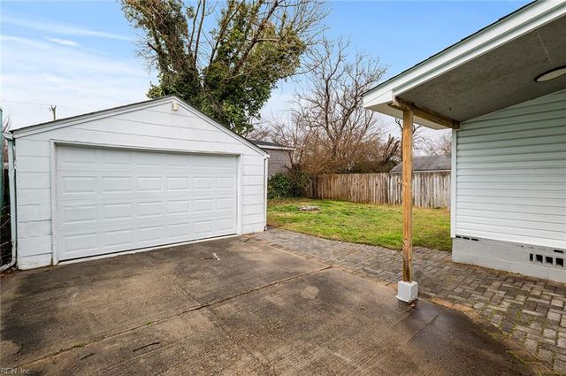 7927 Harold ST, Norfolk, VA 23518