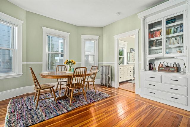 89 Train Street 3, Boston, MA 02122