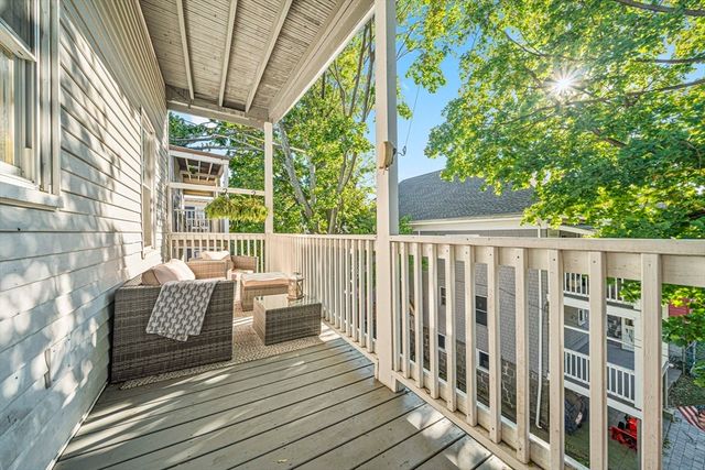 89 Train Street 3, Boston, MA 02122