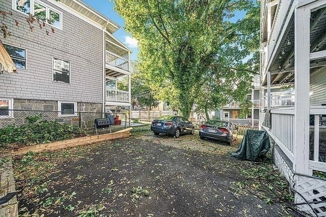 89 Train Street 3, Boston, MA 02122