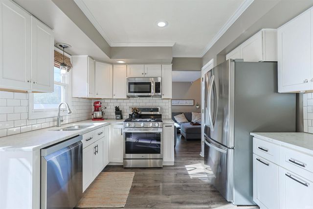 51732 James Lawrence Parkway, Granger, IN 46530