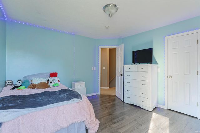 51732 James Lawrence Parkway, Granger, IN 46530