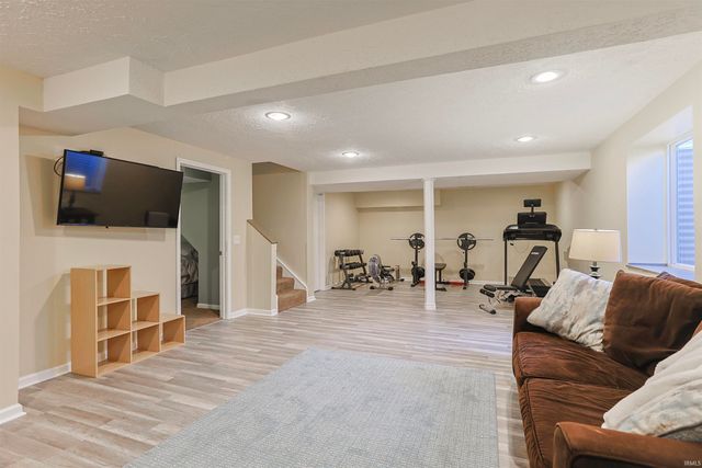 51732 James Lawrence Parkway, Granger, IN 46530