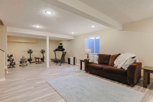 51732 James Lawrence Parkway, Granger, IN 46530