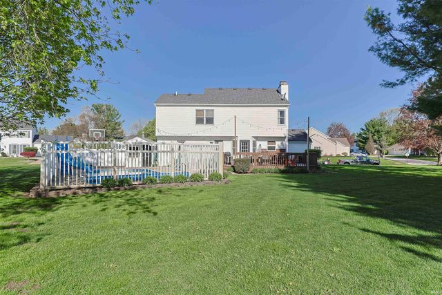 51732 James Lawrence Parkway, Granger, IN 46530
