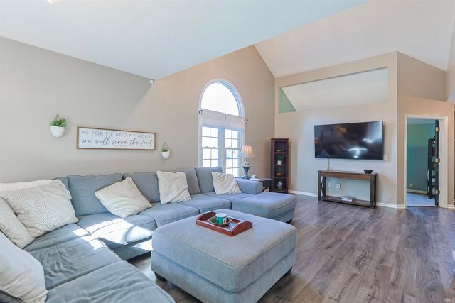 51732 James Lawrence Parkway, Granger, IN 46530