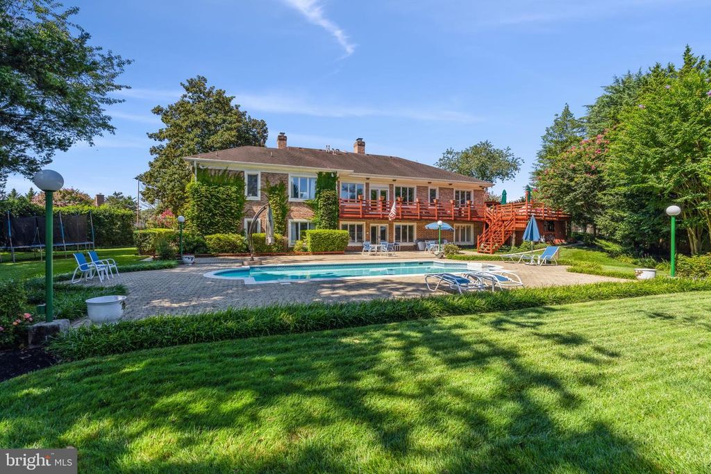 1209 ALDEBARAN DR, Mclean, VA 22101
