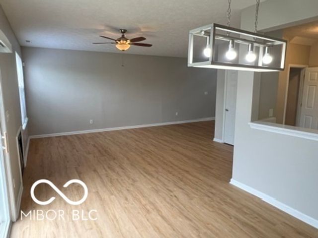 6212 Bishops Pond Lane, Indianapolis, IN 46268