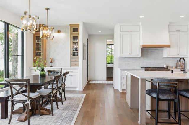 138 2nd Street, Excelsior, MN 55331