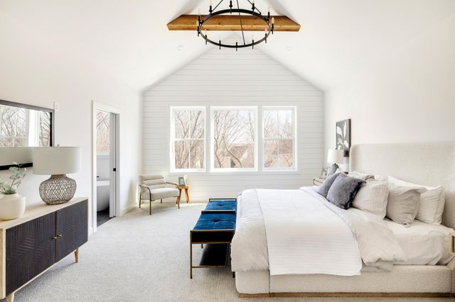 138 2nd Street, Excelsior, MN 55331