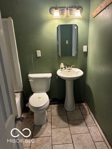 34 Green Hill Court, Huntington, IN 46750