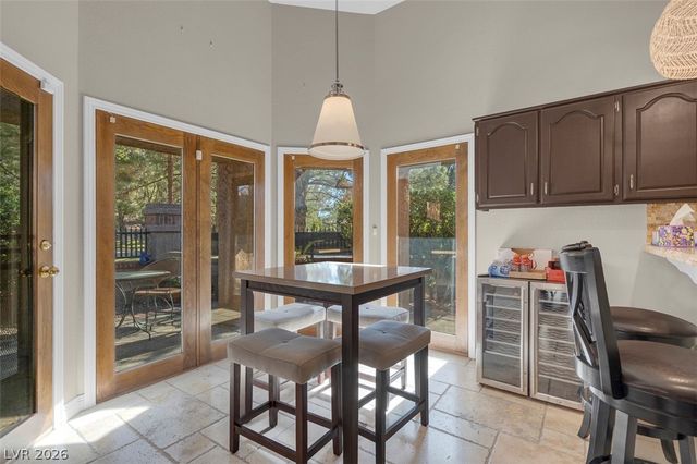 7176 Mission Hills Drive, Las Vegas, NV 89113