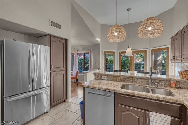 7176 Mission Hills Drive, Las Vegas, NV 89113