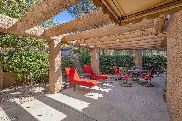 7176 Mission Hills Drive, Las Vegas, NV 89113