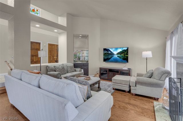 7176 Mission Hills Drive, Las Vegas, NV 89113