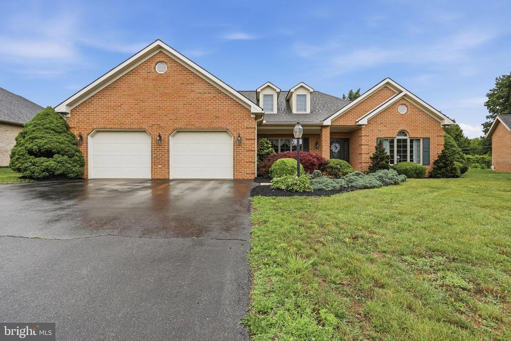 19009 ROCK MAPLE DR, Hagerstown, MD 21742
