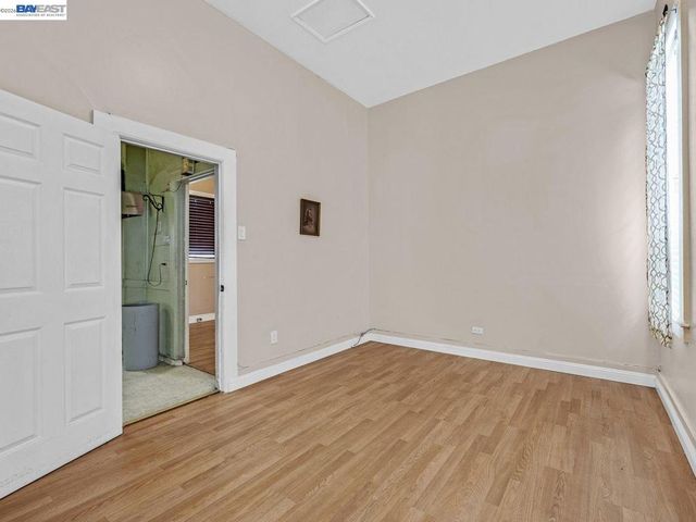 2226 13th Ave, Oakland, CA 94606