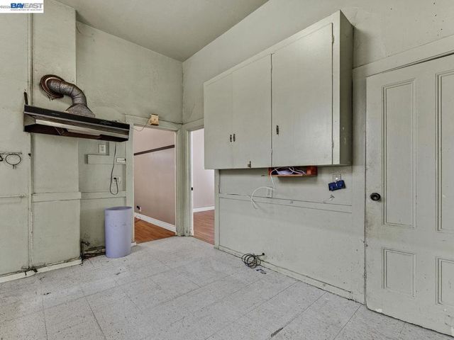 2226 13th Ave, Oakland, CA 94606