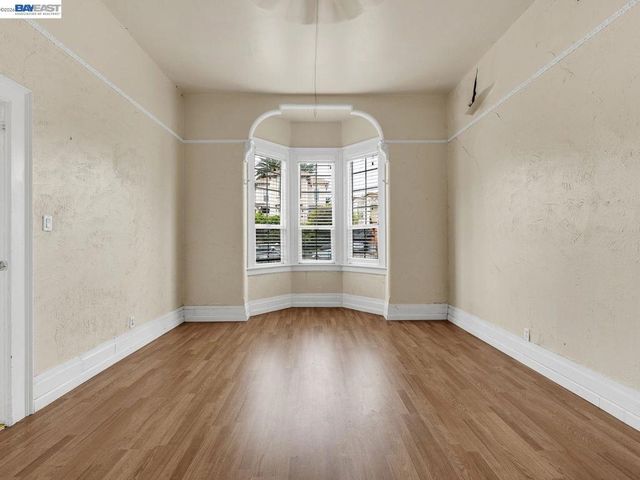 2226 13th Ave, Oakland, CA 94606