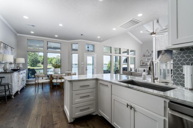 4206 Windswept Drive, Montgomery, TX 77356