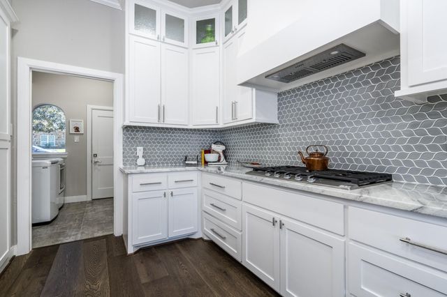 4206 Windswept Drive, Montgomery, TX 77356