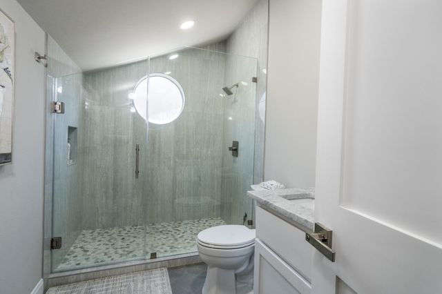 4206 Windswept Drive, Montgomery, TX 77356