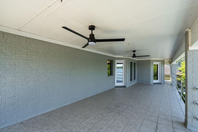 4206 Windswept Drive, Montgomery, TX 77356