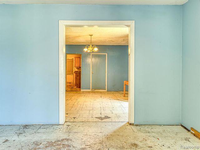 1246 Junction Street, Detroit, MI 48209
