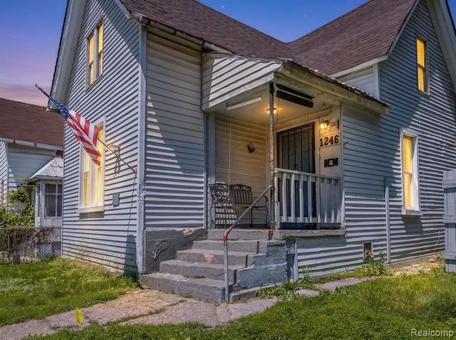 1246 Junction Street, Detroit, MI 48209