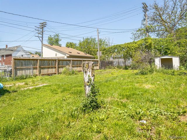 1246 Junction Street, Detroit, MI 48209