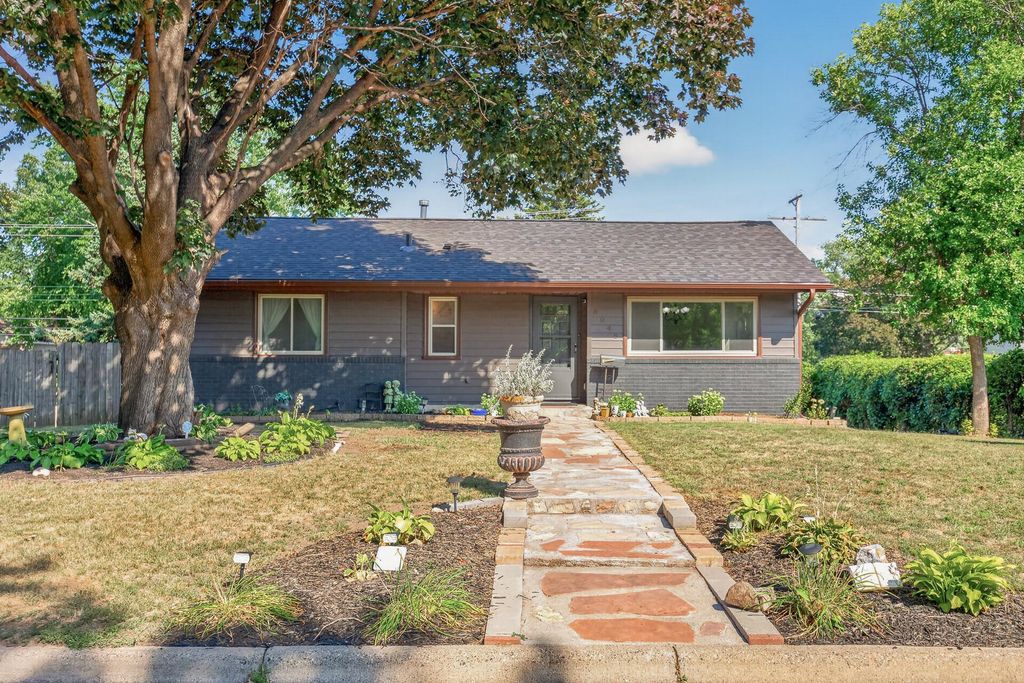 8945 Colfax Avenue S, Bloomington, MN 55420 — exterior