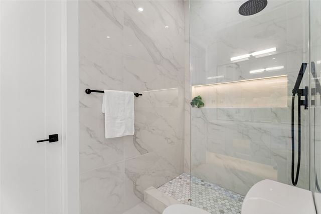 6913 Mohawk Drive, Dallas, TX 75235