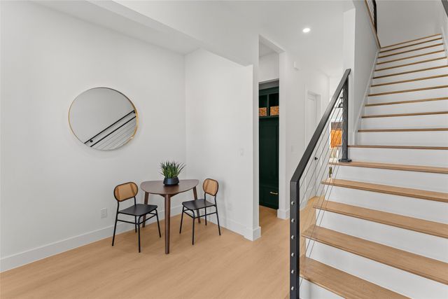 6913 Mohawk Drive, Dallas, TX 75235