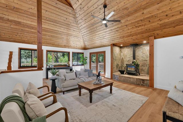 310 Winter Creek Road, Santa Cruz, CA 95060