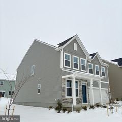 430 SILVER BIRCH DR, Ranson, WV 25438