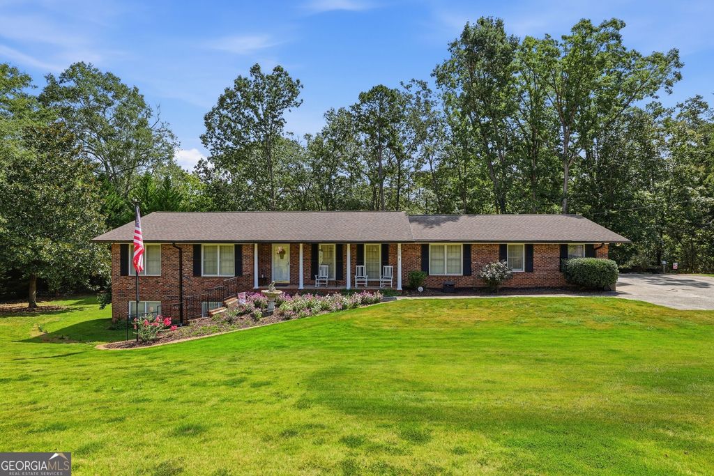 155 Valley Road, Toccoa, GA 30577