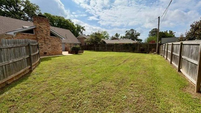 2013 E Warwick Circle, Longview, TX 75601