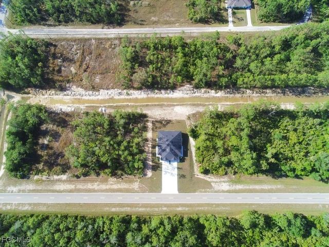 219 Greenbriar BLVD, Lehigh Acres, FL 33972