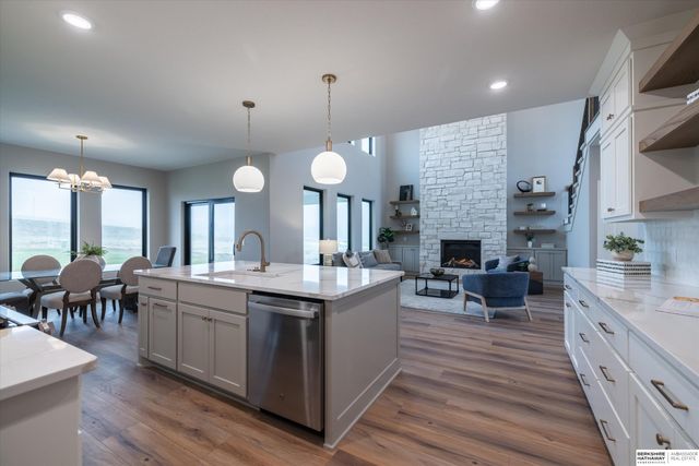 16619 Abigail Street, Bennington, NE 68007