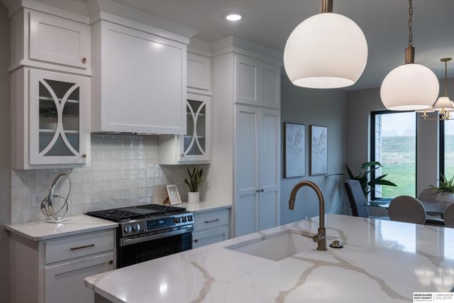 16619 Abigail Street, Bennington, NE 68007