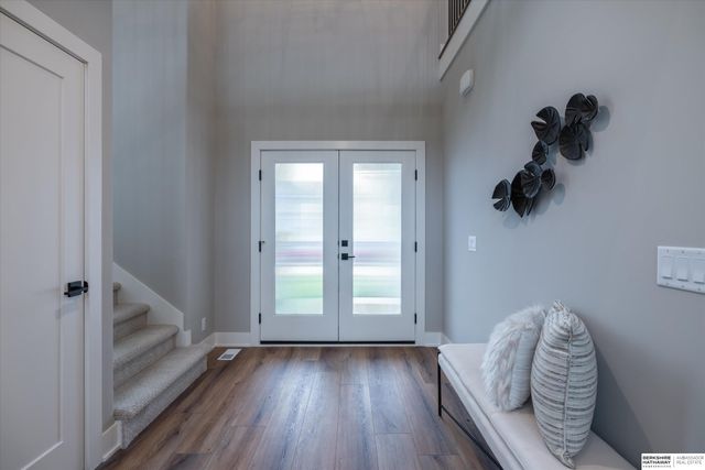 16619 Abigail Street, Bennington, NE 68007