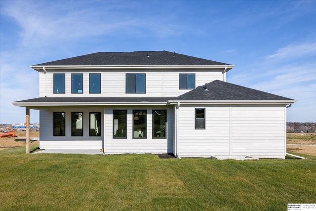 16619 Abigail Street, Bennington, NE 68007