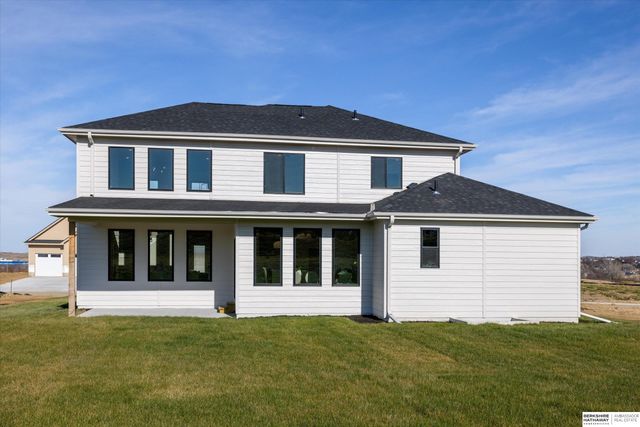 16619 Abigail Street, Bennington, NE 68007