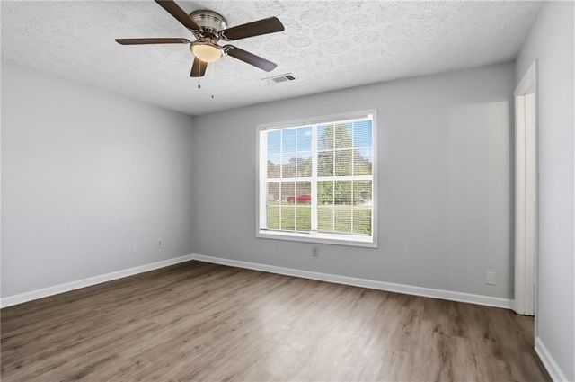 30 Oak Wood Lane, Covington, GA 30016