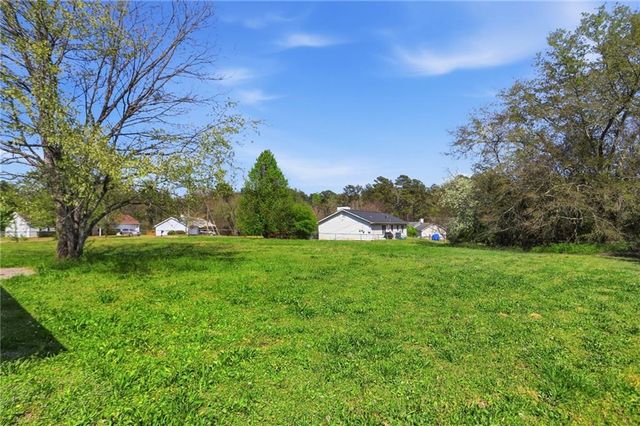 30 Oak Wood Lane, Covington, GA 30016